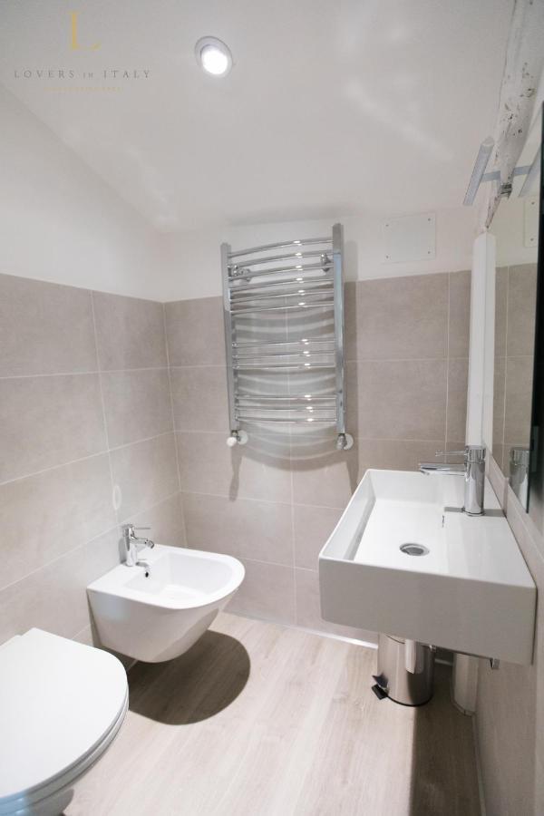 Loversinitaly Romantic - Altana And Jacuzzi Appartement Venetië