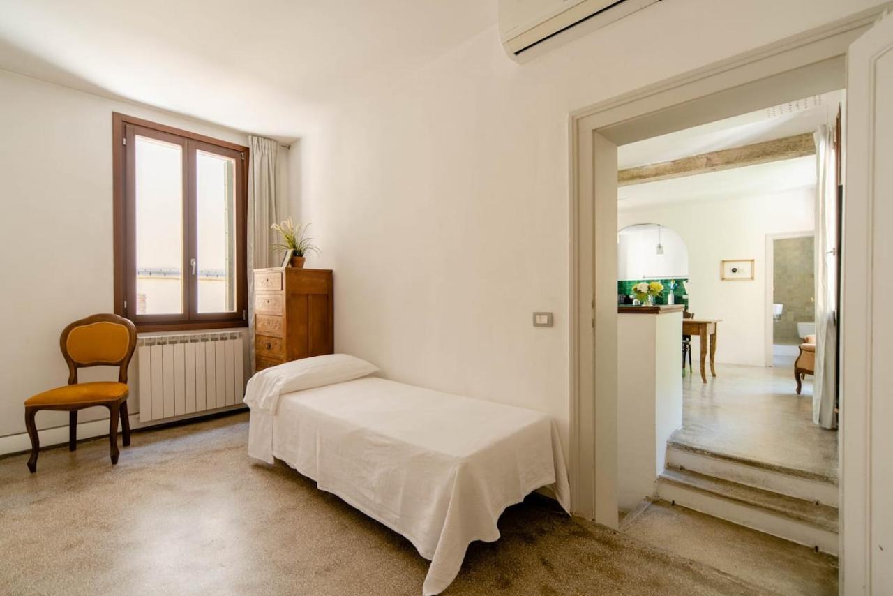 Melusina Homes Historical Center Venice