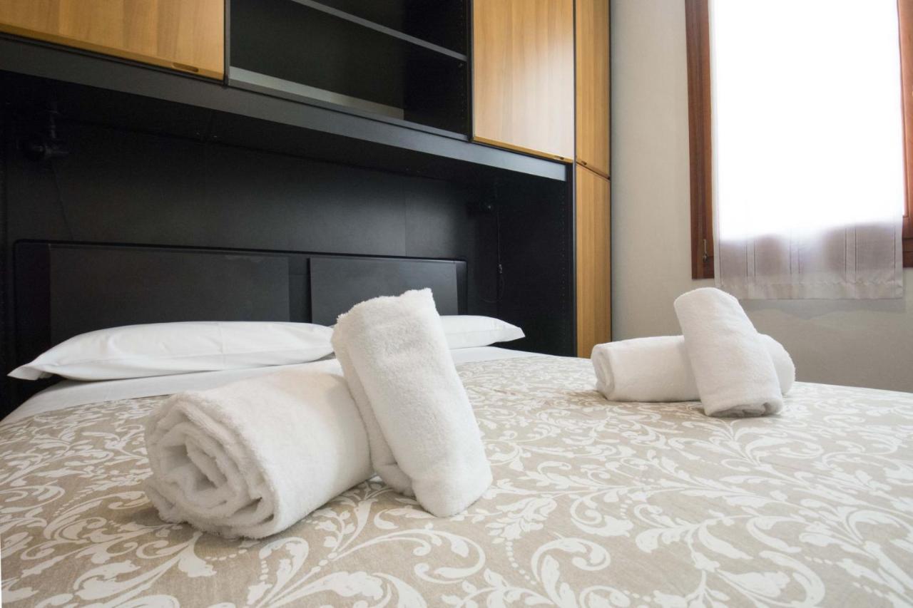 Suite San Barnaba Appartement *
