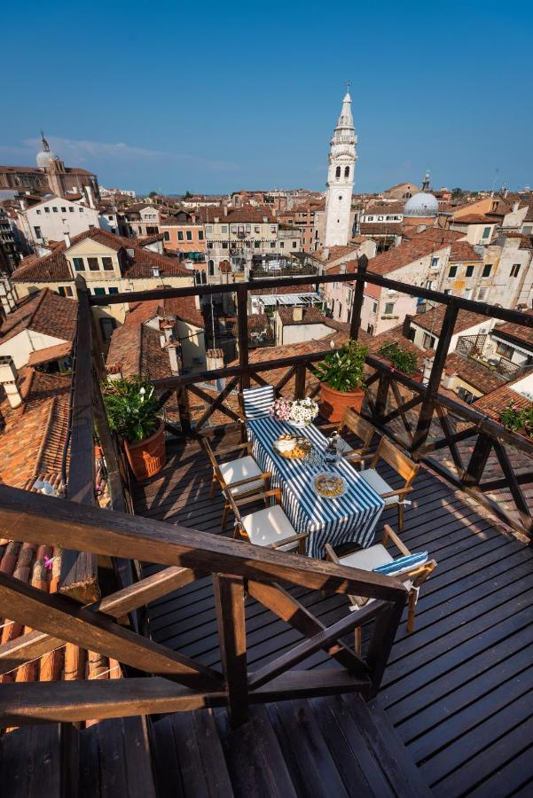 Penthouse With Rooftop Terrace And 360 Views Of - Venice5th Apartment *