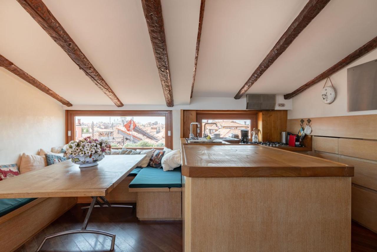 Apartment Penthouse With Rooftop Terrace And 360 Views Of - Venice5th Venedig