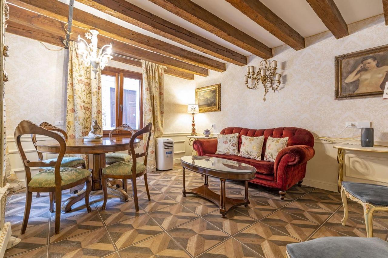 Apartment Il Nido Di San Stae Venedig
