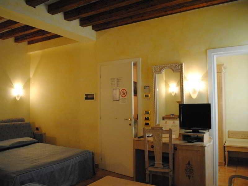 Daplace - Antica Casa Coppo Gasthuis Venetië