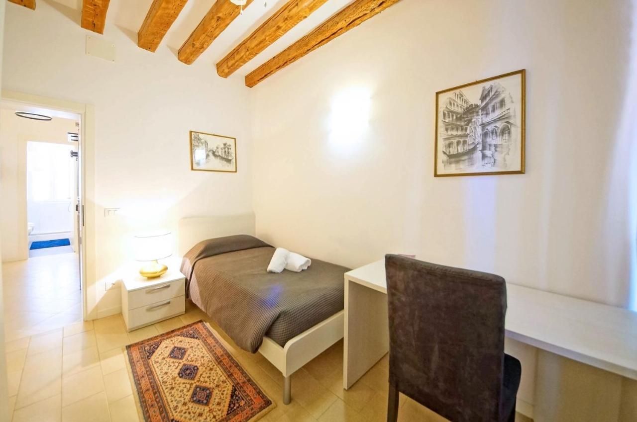 Apartment Dolcevita N 489 San Marco Venedig