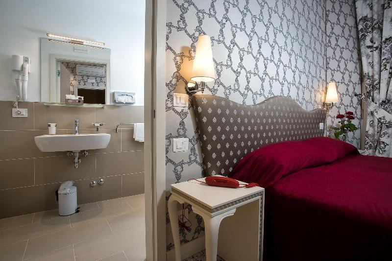 Ca' Nobile Corner Hotel