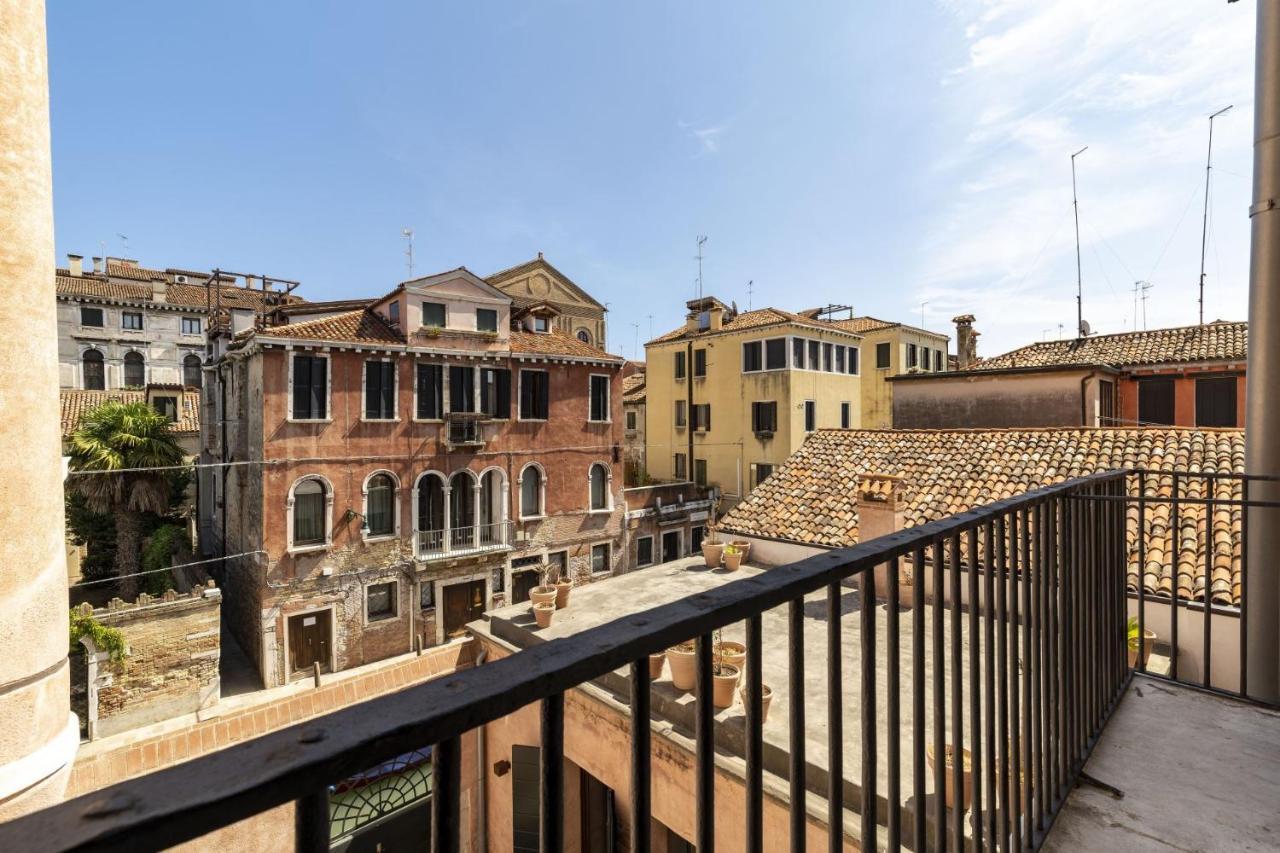 Portego Del Drapier * Venezia