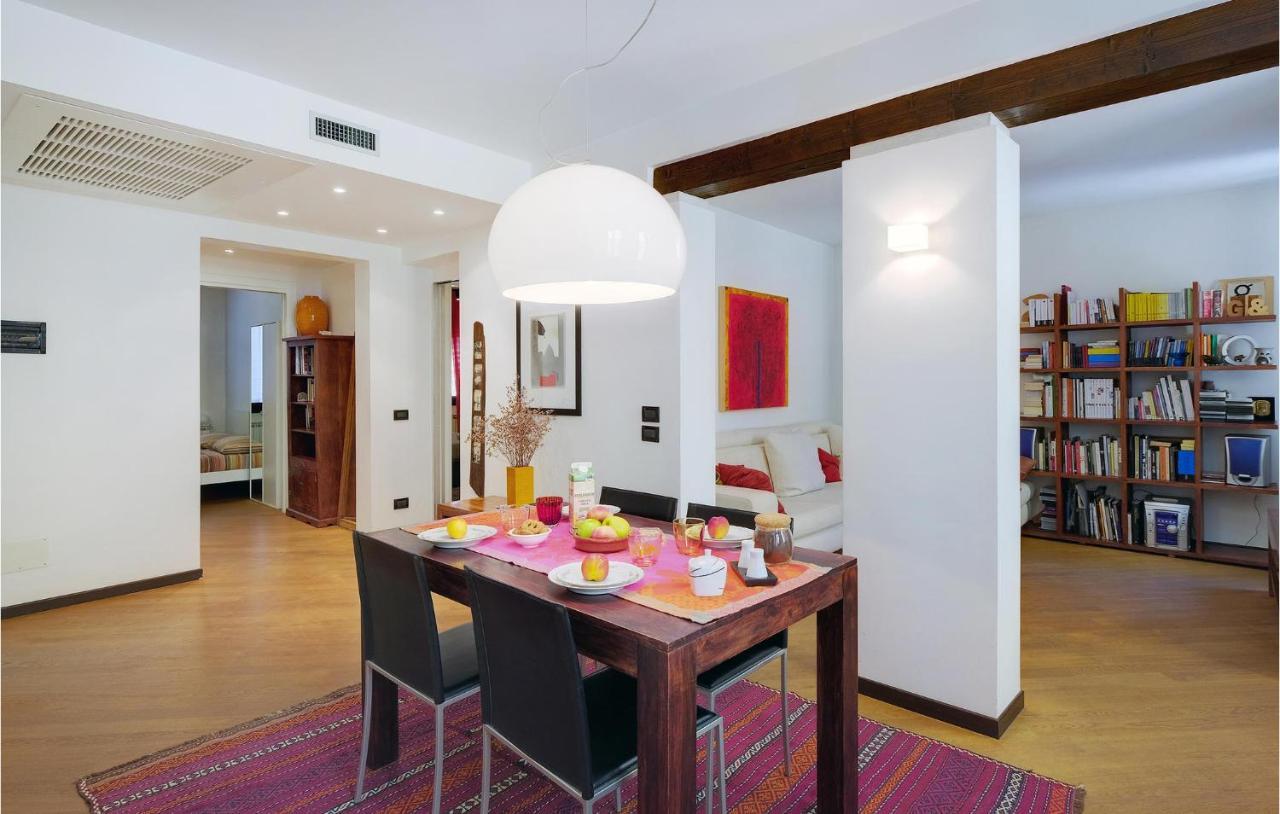 Appartement In -ve- With Wifi Venetië