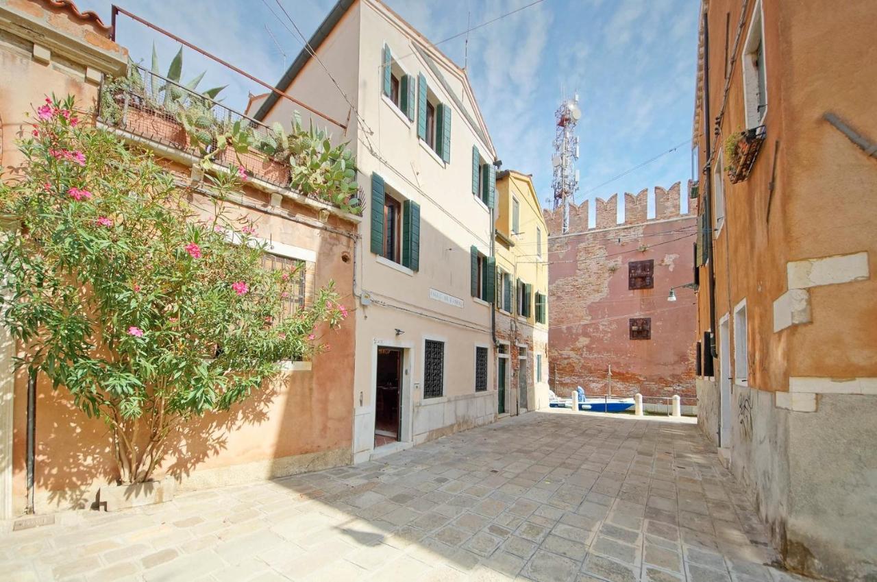 Dolcevita N 495 Biennale Appartement *