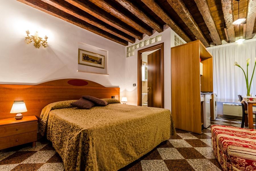 Ariel Silva Hotel Venedig