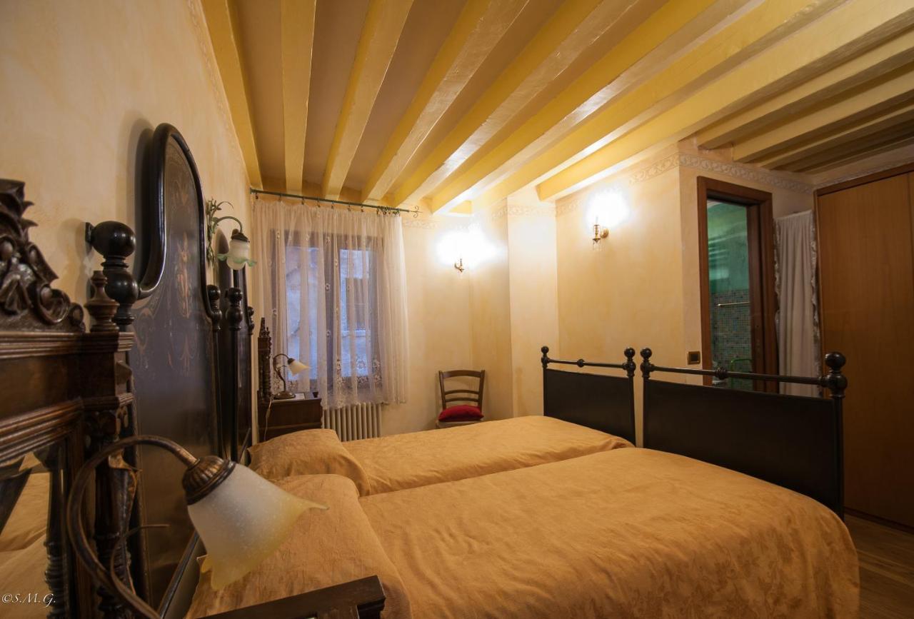 Ca' Degli Artisti Appartement *