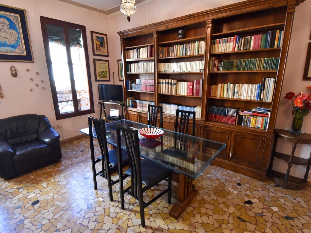 Apartment Campo Santa Maria Formosa By Interhome Venedig