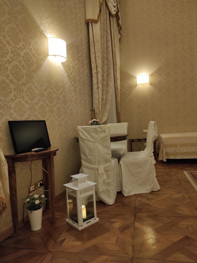 Dimora Al Doge Beato Vista Canale Couette-café 2*