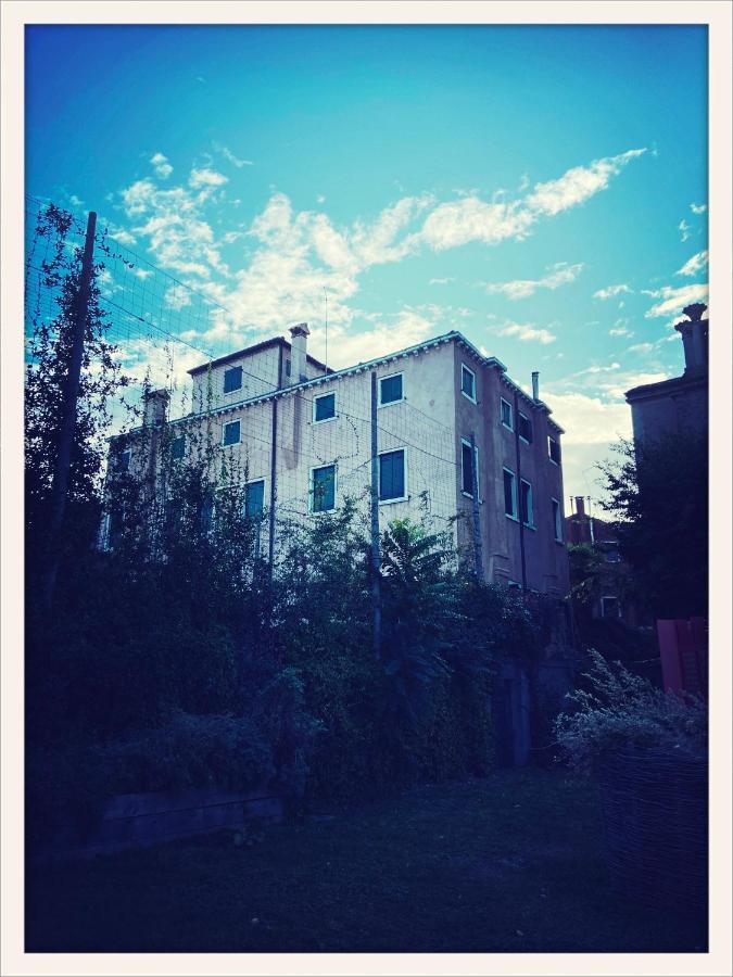 Hideaway Biennale *