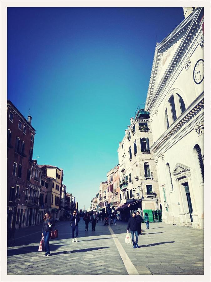 Hideaway Biennale Venise