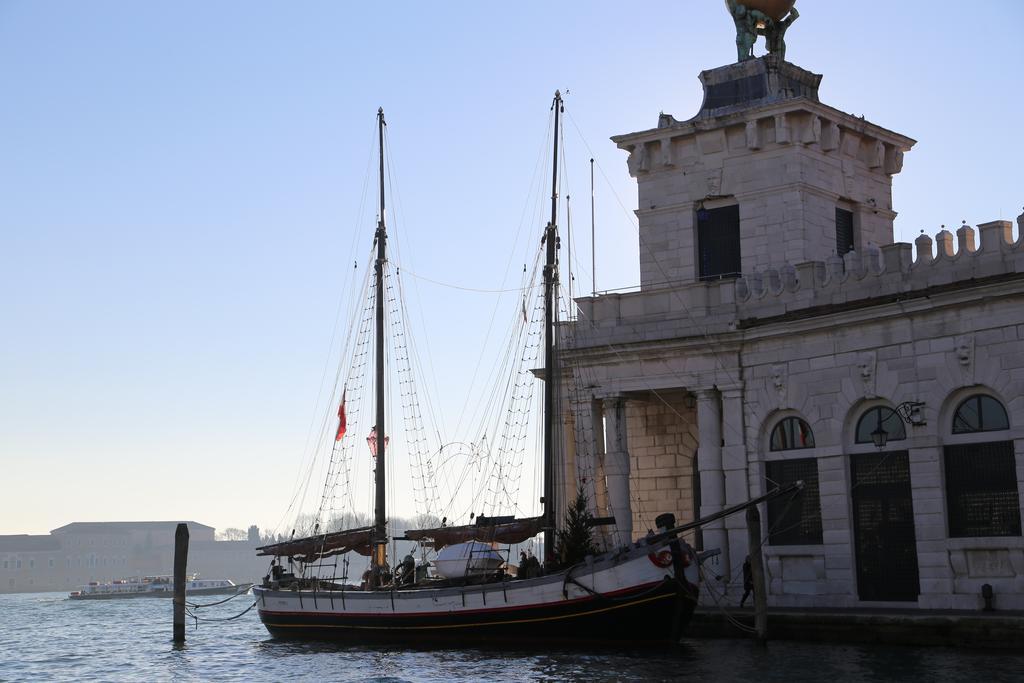 Casa Dei Cavalieri * Venice