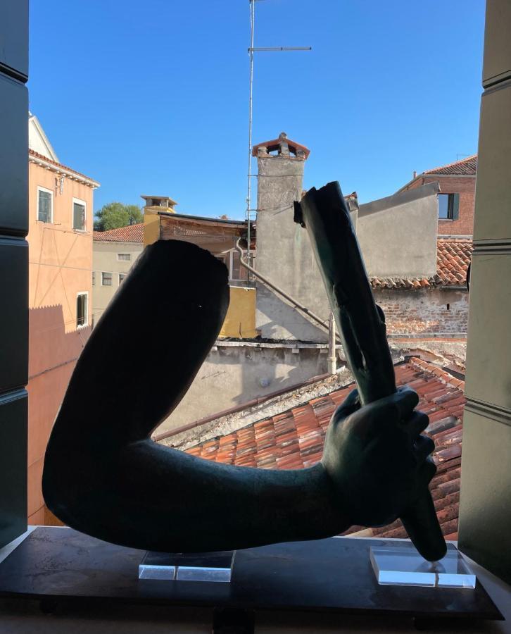 Biennale Gallery *