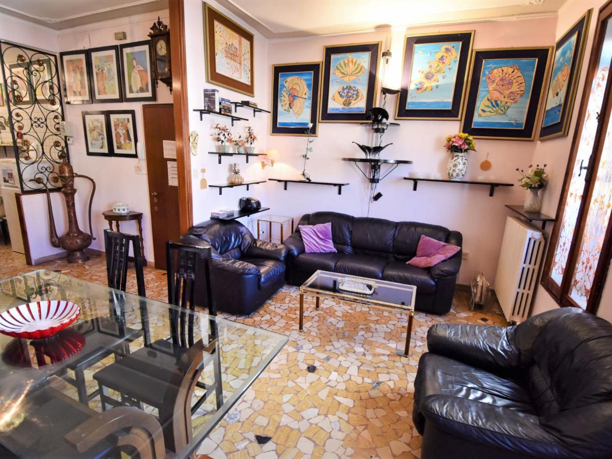 Campo Santa Maria Formosa By Interhome *