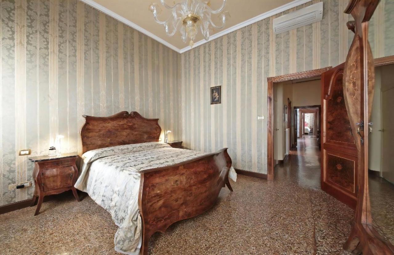 Apartment Ca Martinengo Venedig