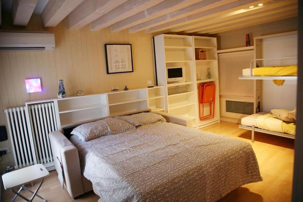 Piccola Dimora In Palazzo Storico Apartment
