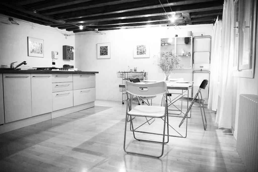 Bellissimo In Palazzo Storico Appartement