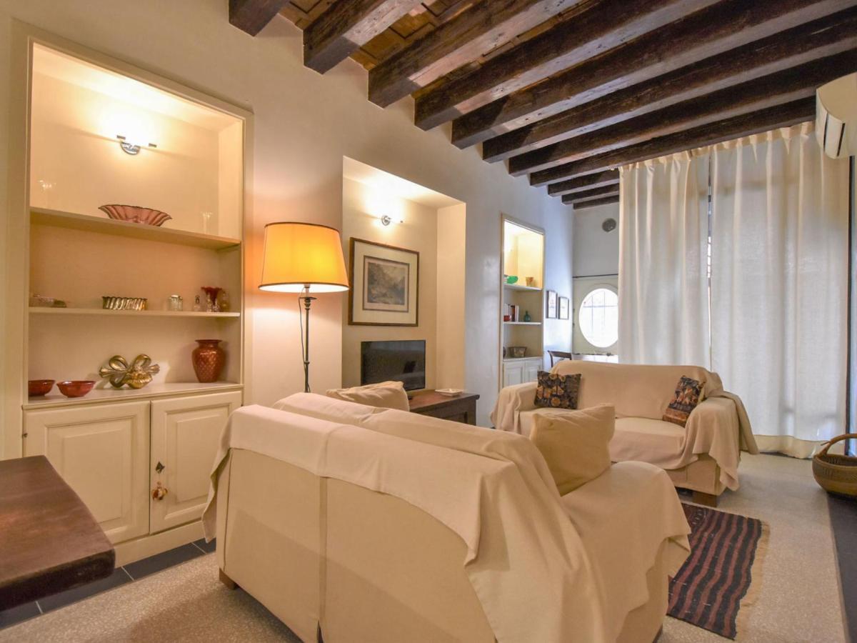 Apartment Sotoportego Venier By Interhome Venedig