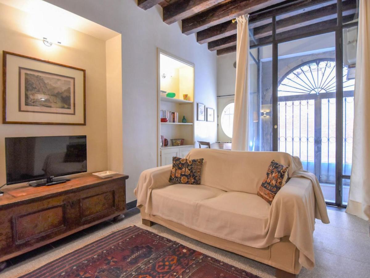 Sotoportego Venier By Interhome * Venedig