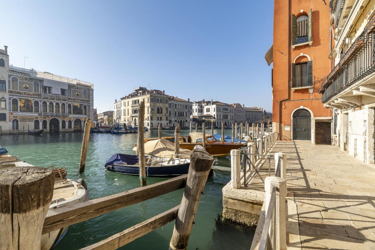 Appartement Ca Maurice - San Marco Canal View Venetië