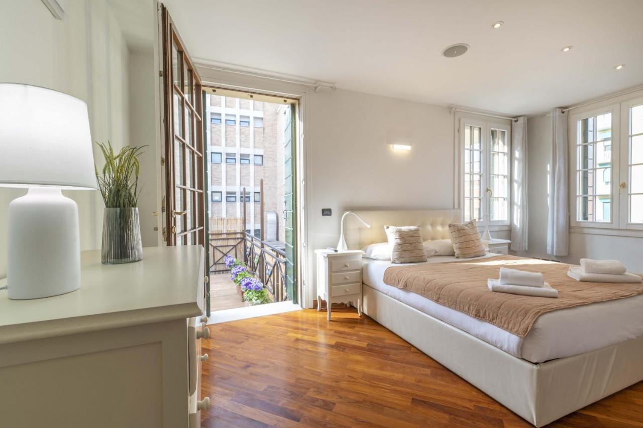 Appartamento Tolentini Canal View & Terrace By Wonderful Italy Venezia