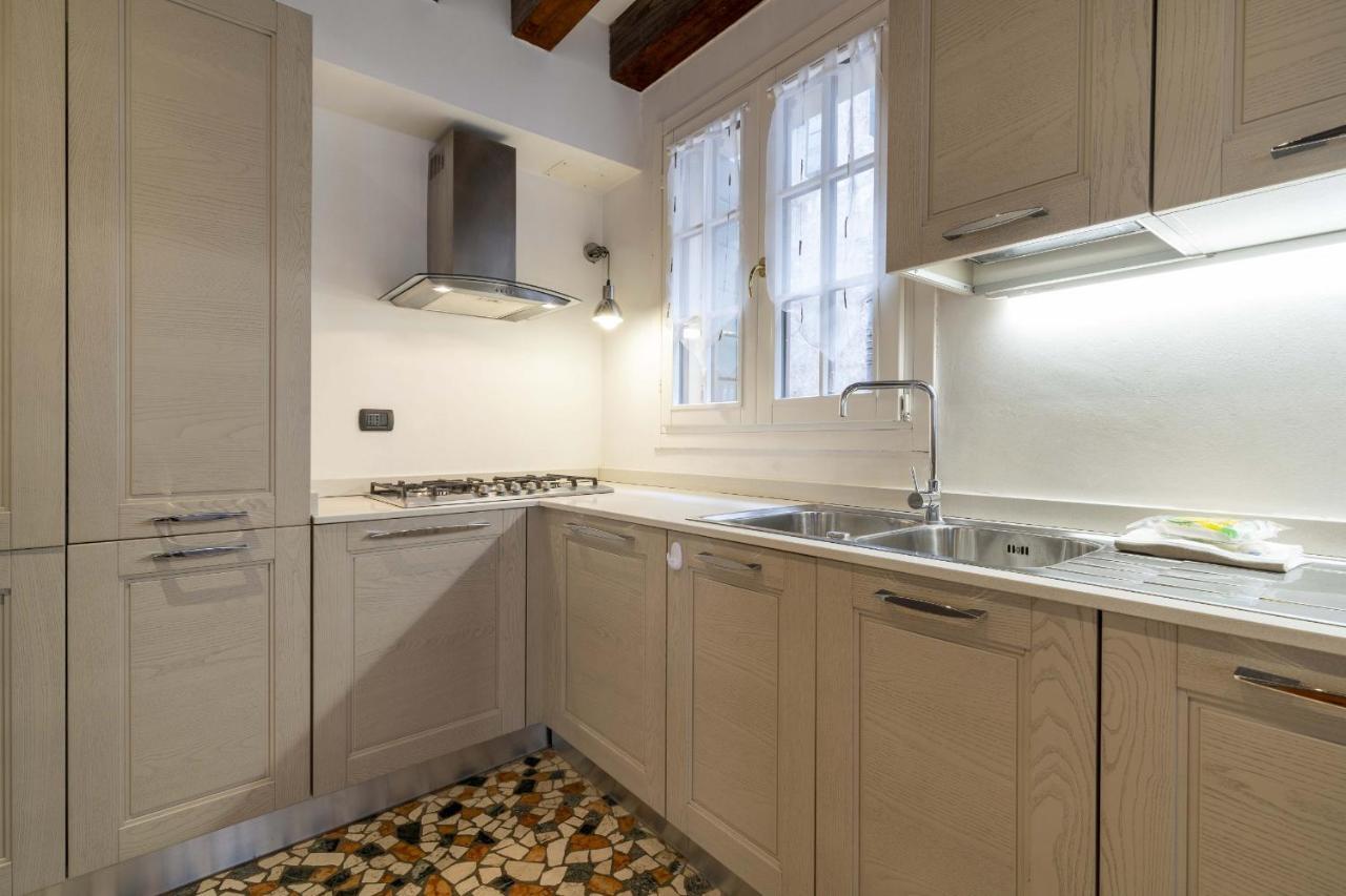 Appartamento Tolentini Canal View & Terrace By Wonderful Italy *