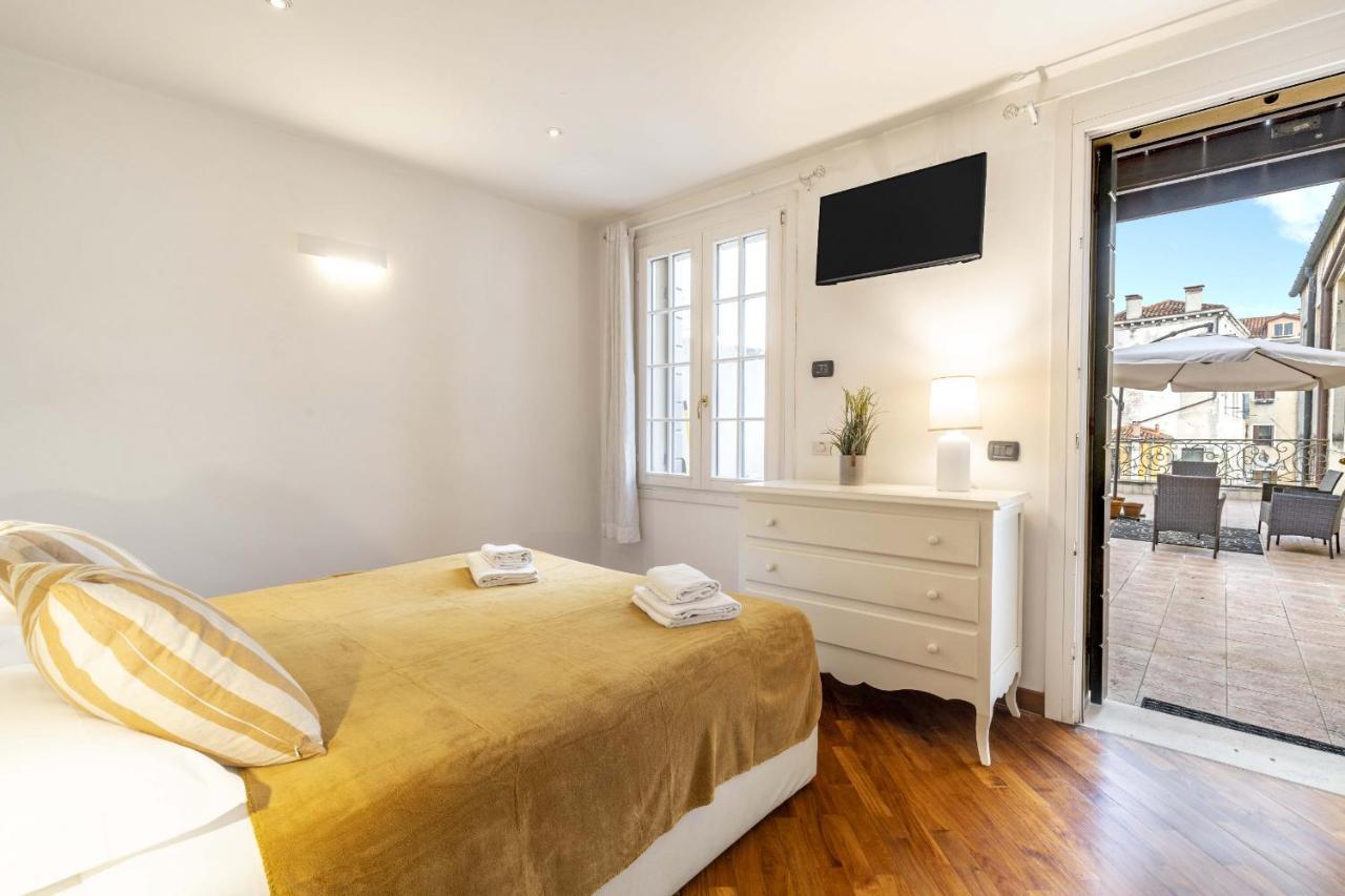 Tolentini Canal View & Terrace By Wonderful Italy Appartamento Venezia