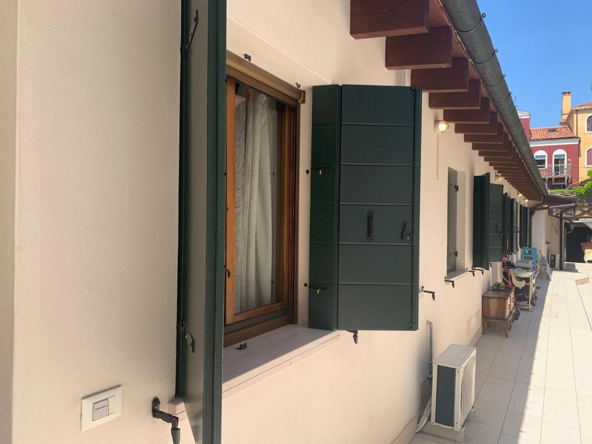 Tre Archi 1003