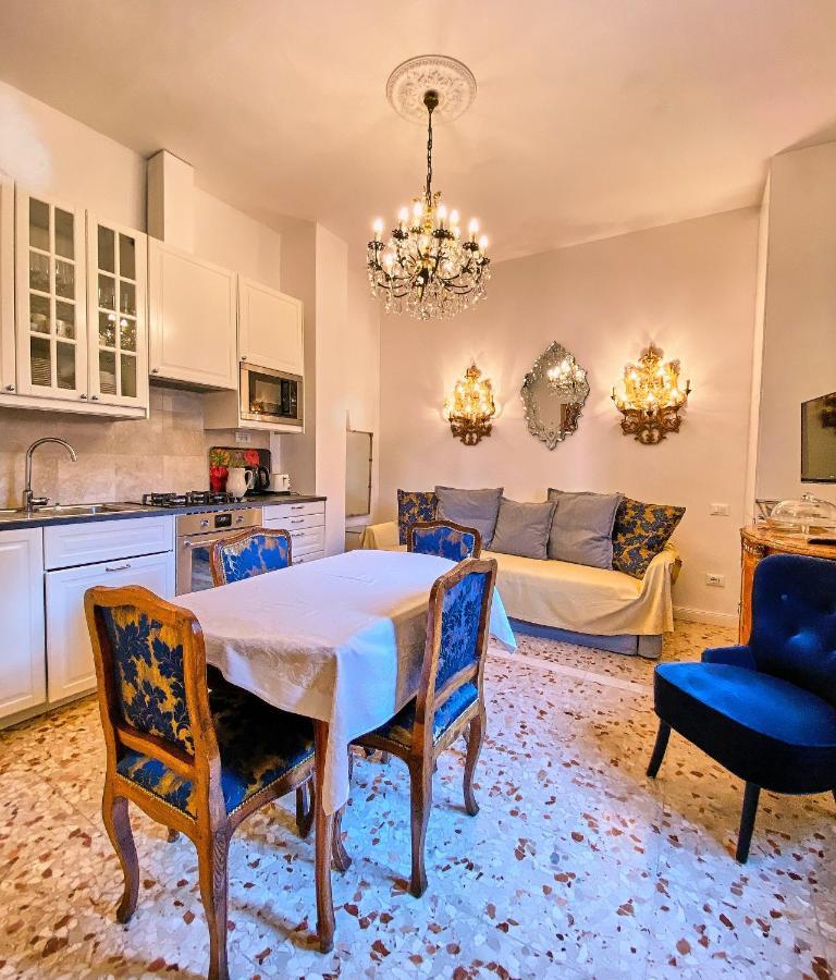 Venezianischer Palazzo Mit Kostenlosen Wlan Naehe Markusplatz Appartement Venetië