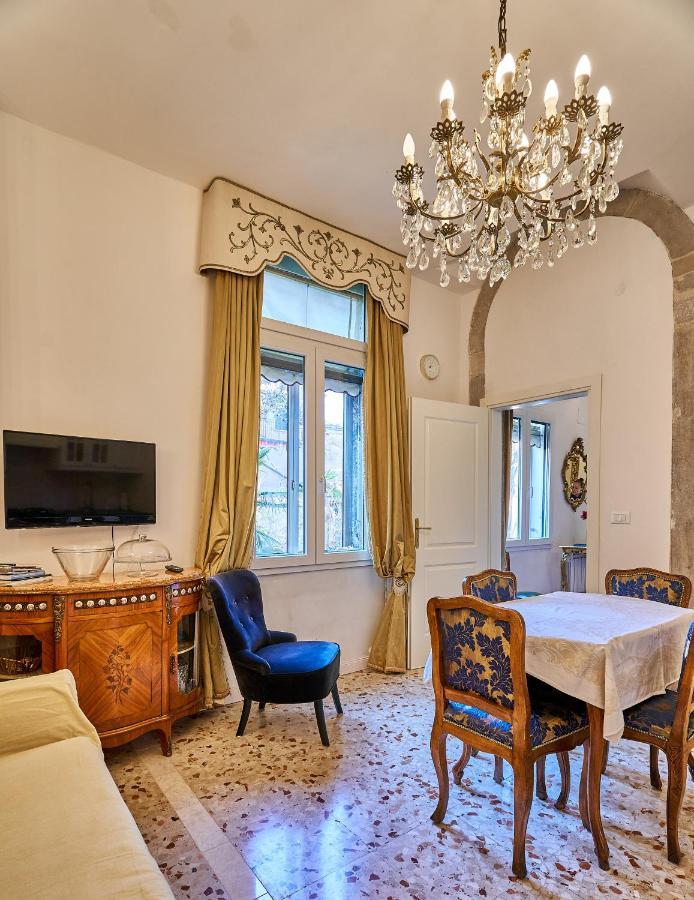 Appartement Venezianischer Palazzo Mit Kostenlosen Wlan Naehe Markusplatz *