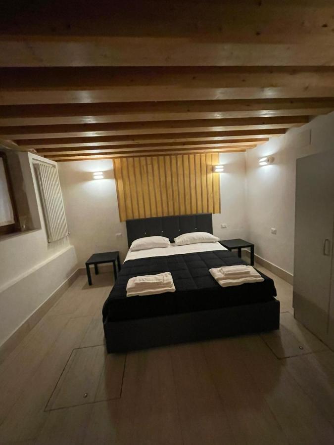 Dimora Blu Guest house *