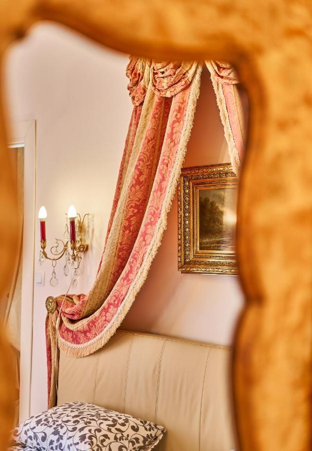 Venezianischer Palazzo Mit Kostenlosen Wlan Naehe Markusplatz Appartement