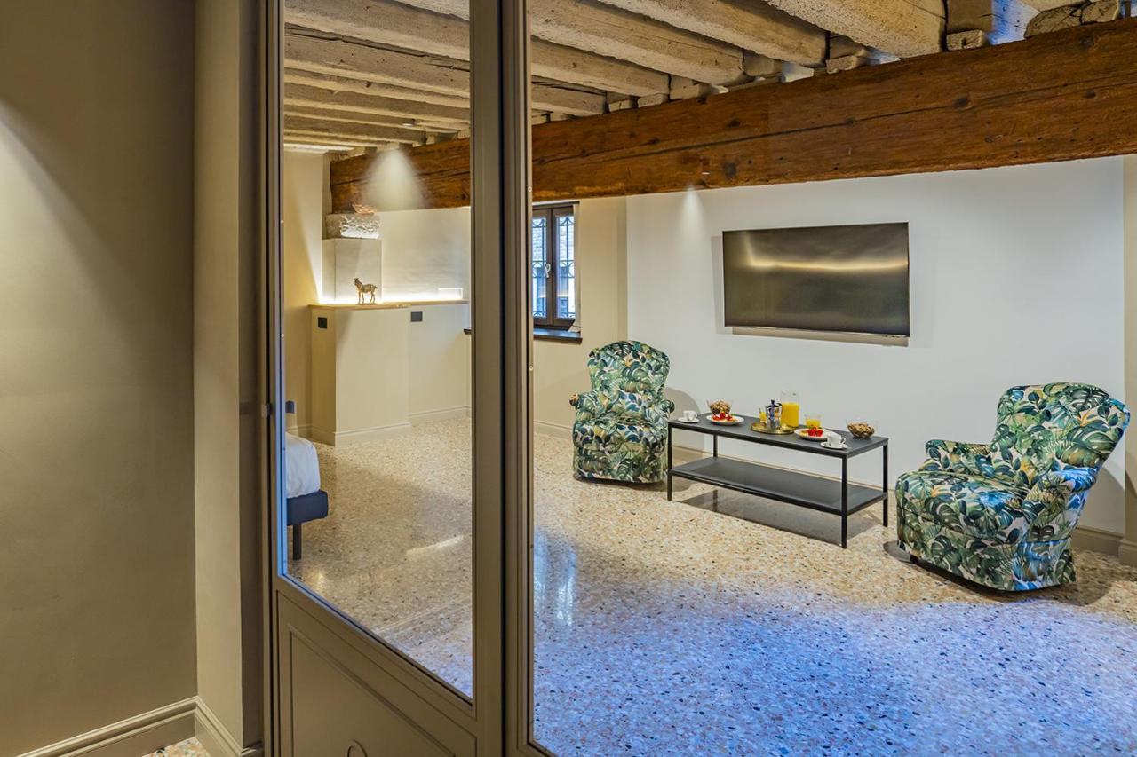 Corte Rubbi 1 A True Canal-side Experience Venise