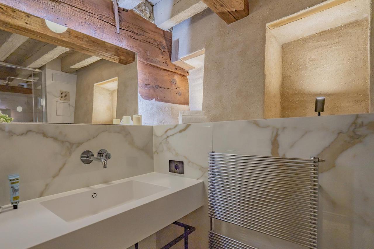 Corte Rubbi 1 A True Canal-side Experience Appartement *