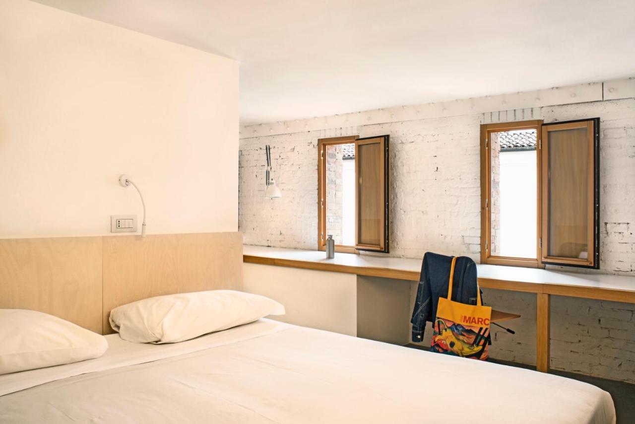 Auberge de jeunesse Combo *