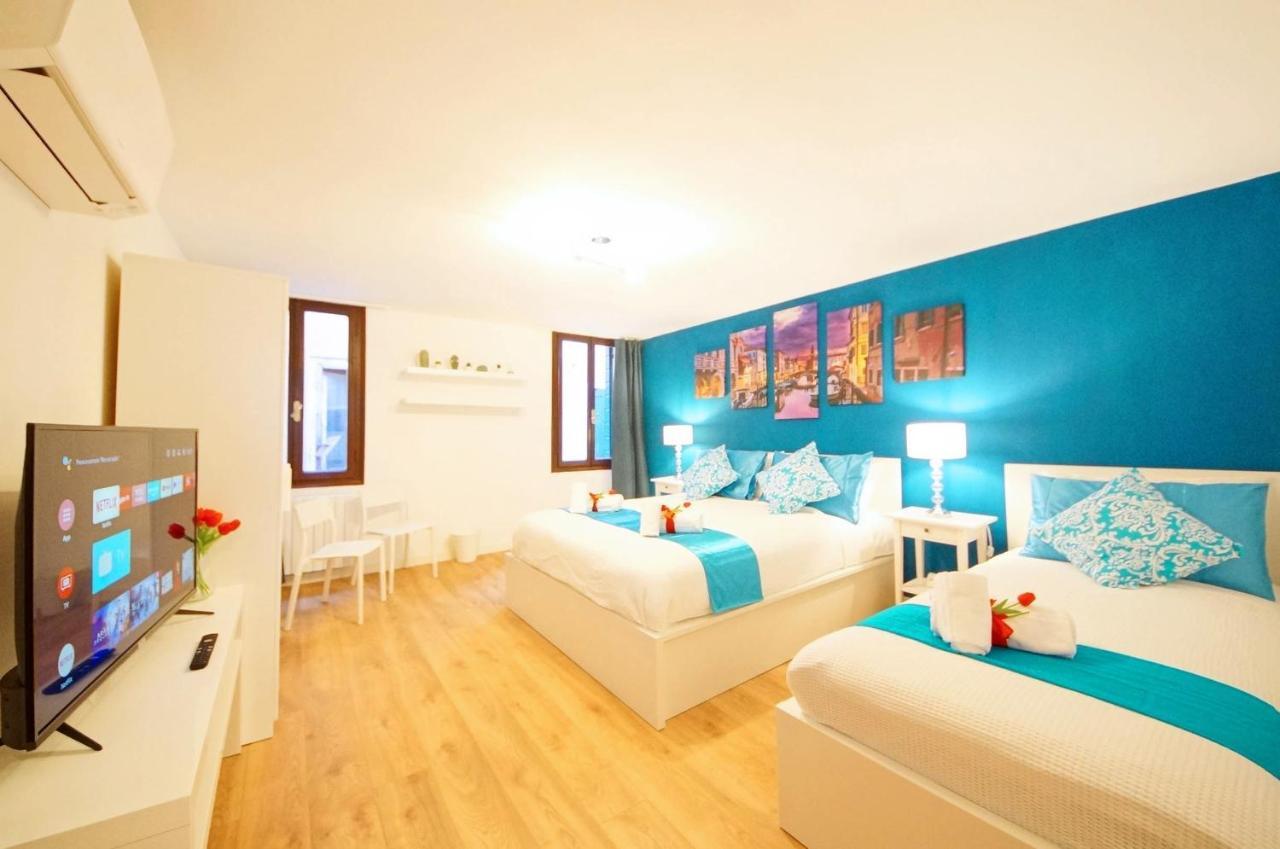 Calle Dei Fabbri Marble Appartement