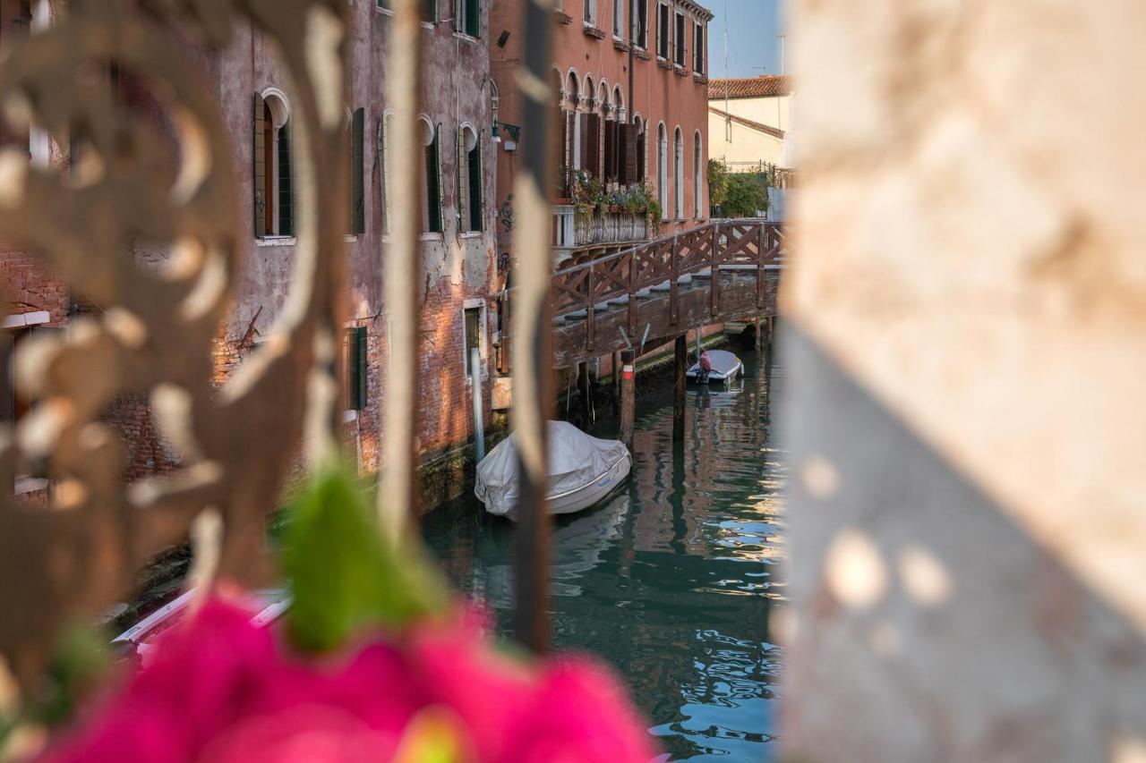 Colombina With Canal View * Venise