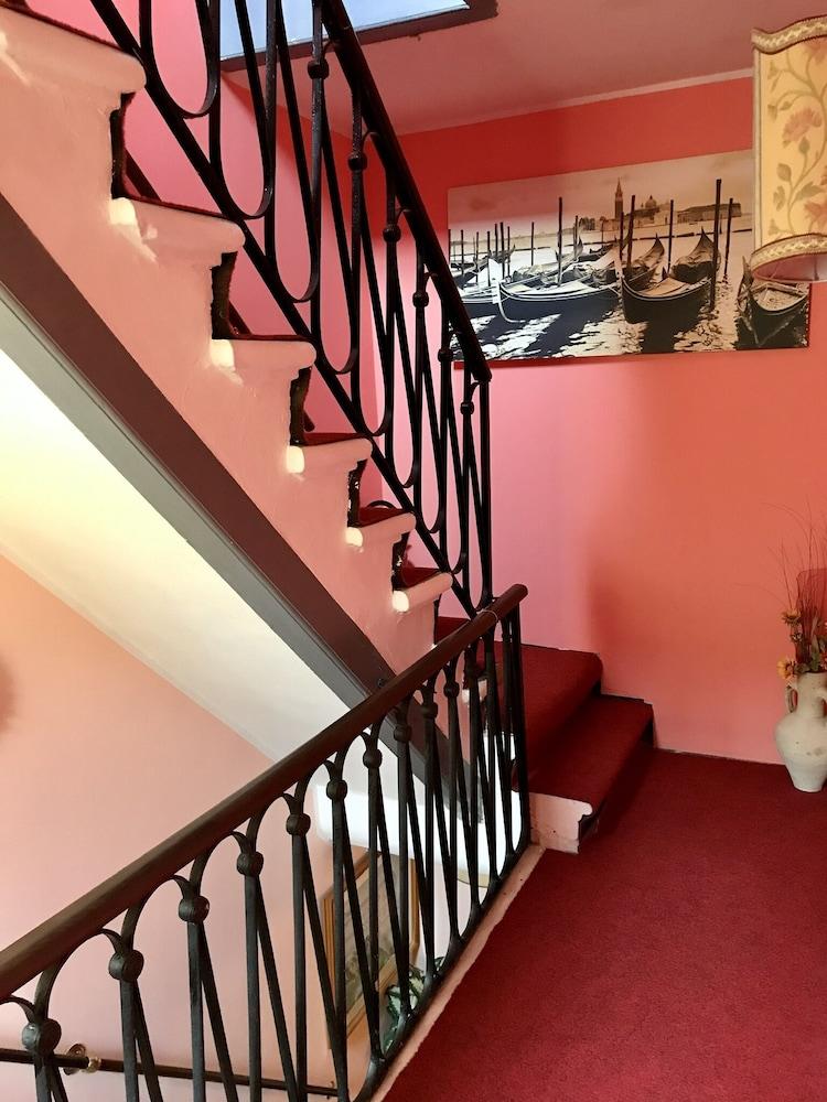 Alloggi Serena 2* Venetië
