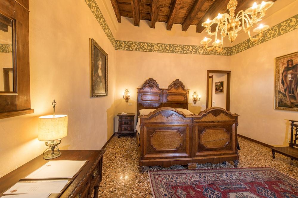 Palazzo Priuli 4* Venise