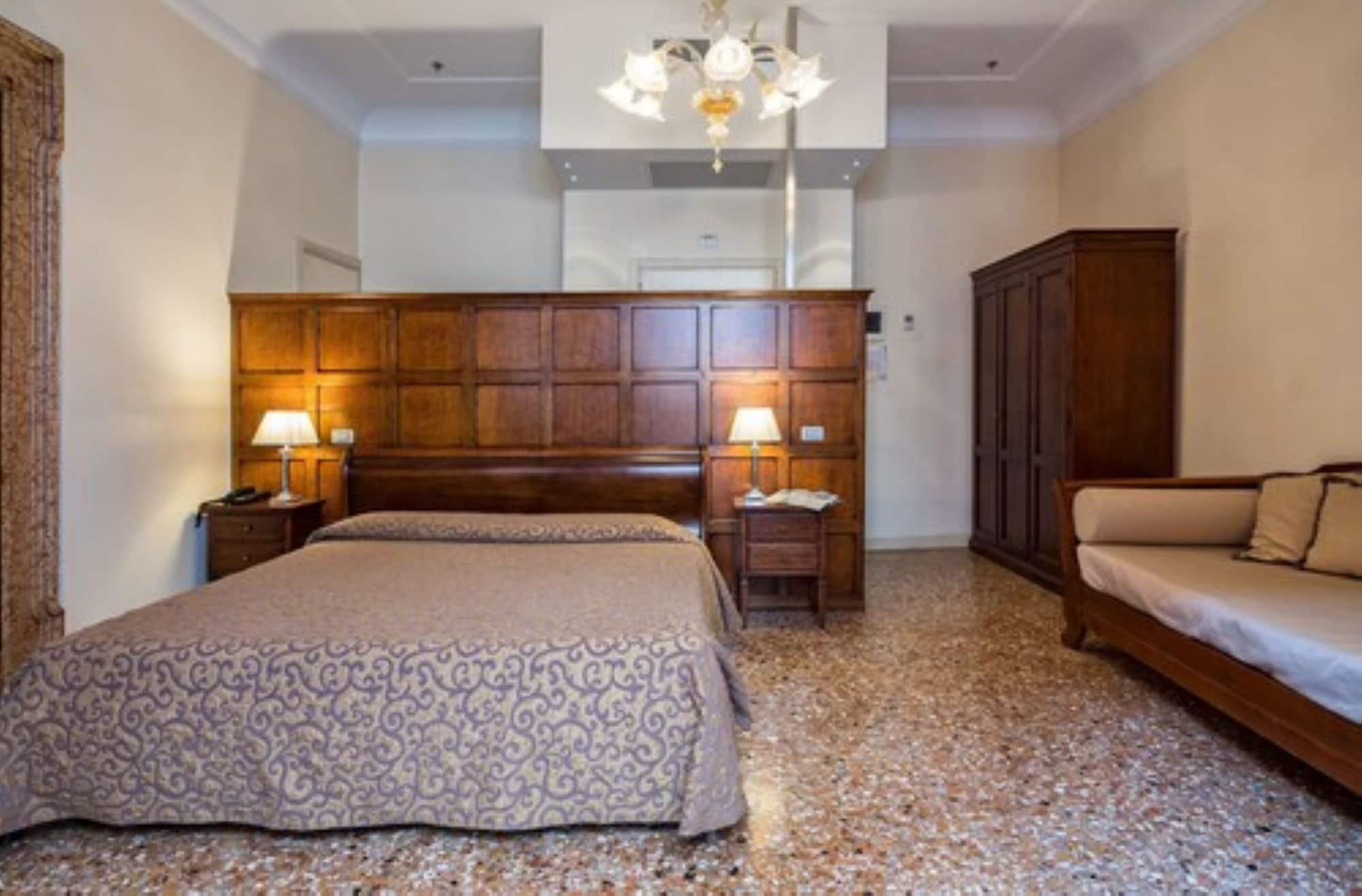 Dell'opera Hotel Venetië