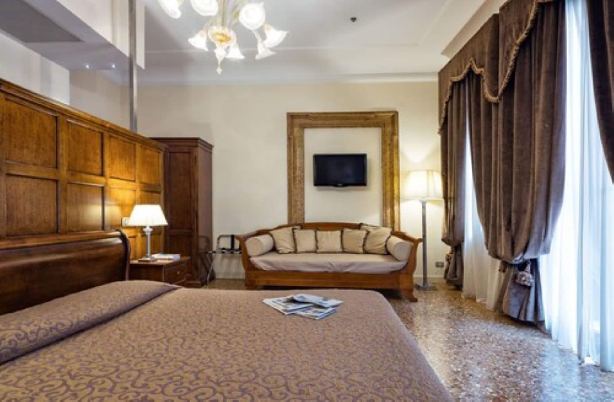 Dell'opera 3* Venetië