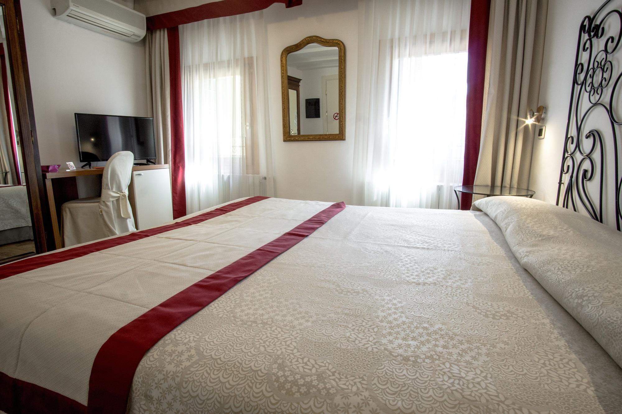 Antigo Trovatore 3* Venise