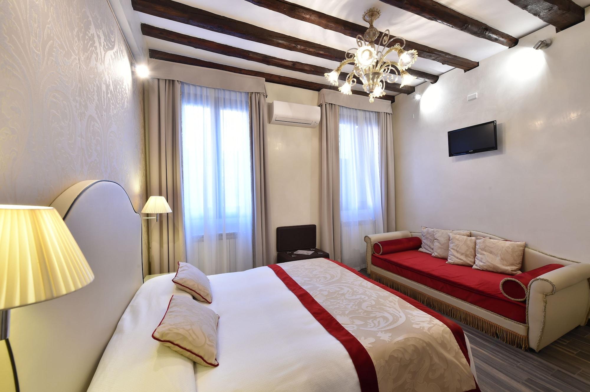 Hotel Rosa Venise