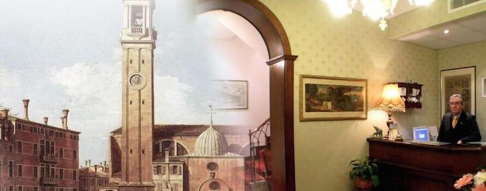 Couette-café Apostoli Palace 3*