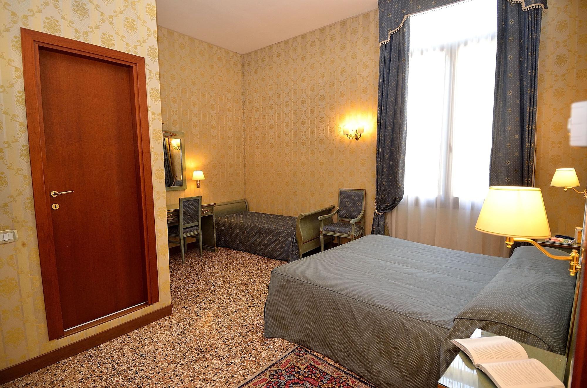 La Corte Bed & Breakfast 3*