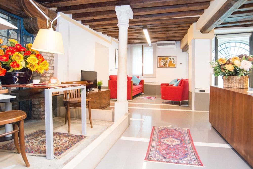 La Corte 3* Venezia