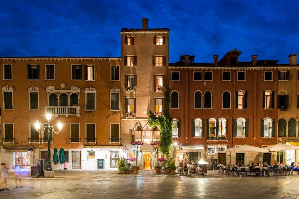 Santo Stefano 3*